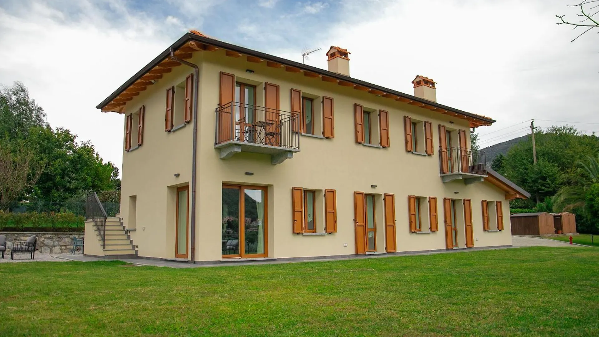 Il Colle Apartments Bellagio 0*,